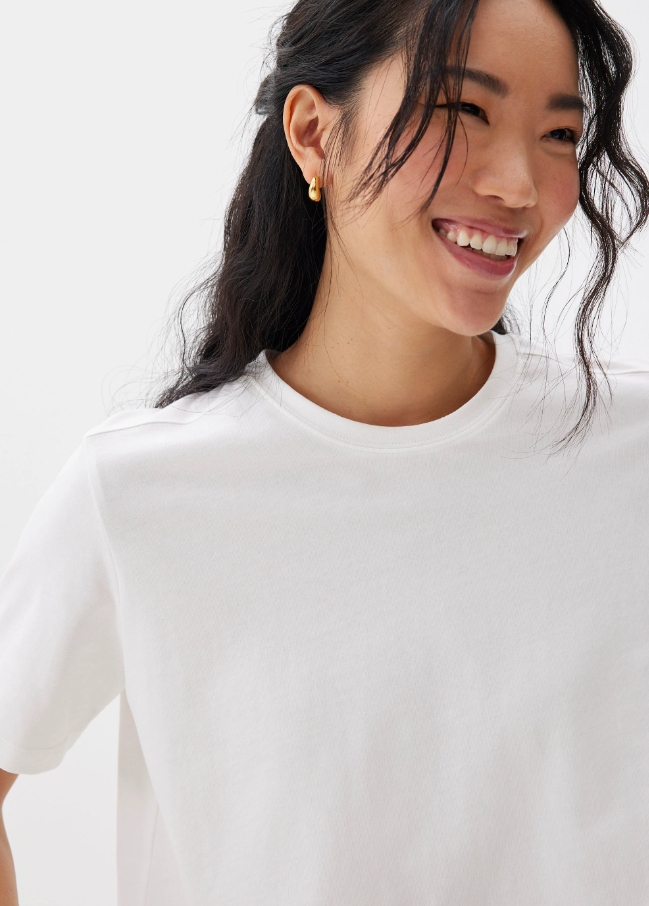 Simple Round Neck Tee - Image 3