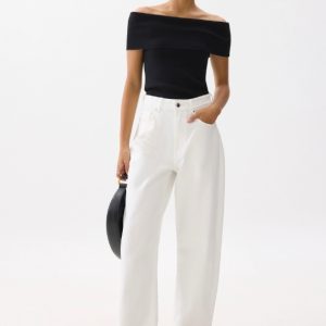 Fitted Off Shoulder Knit Top